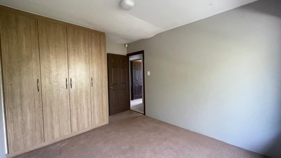 4 Bedroom Property for Sale in Blue Bend Eastern Cape